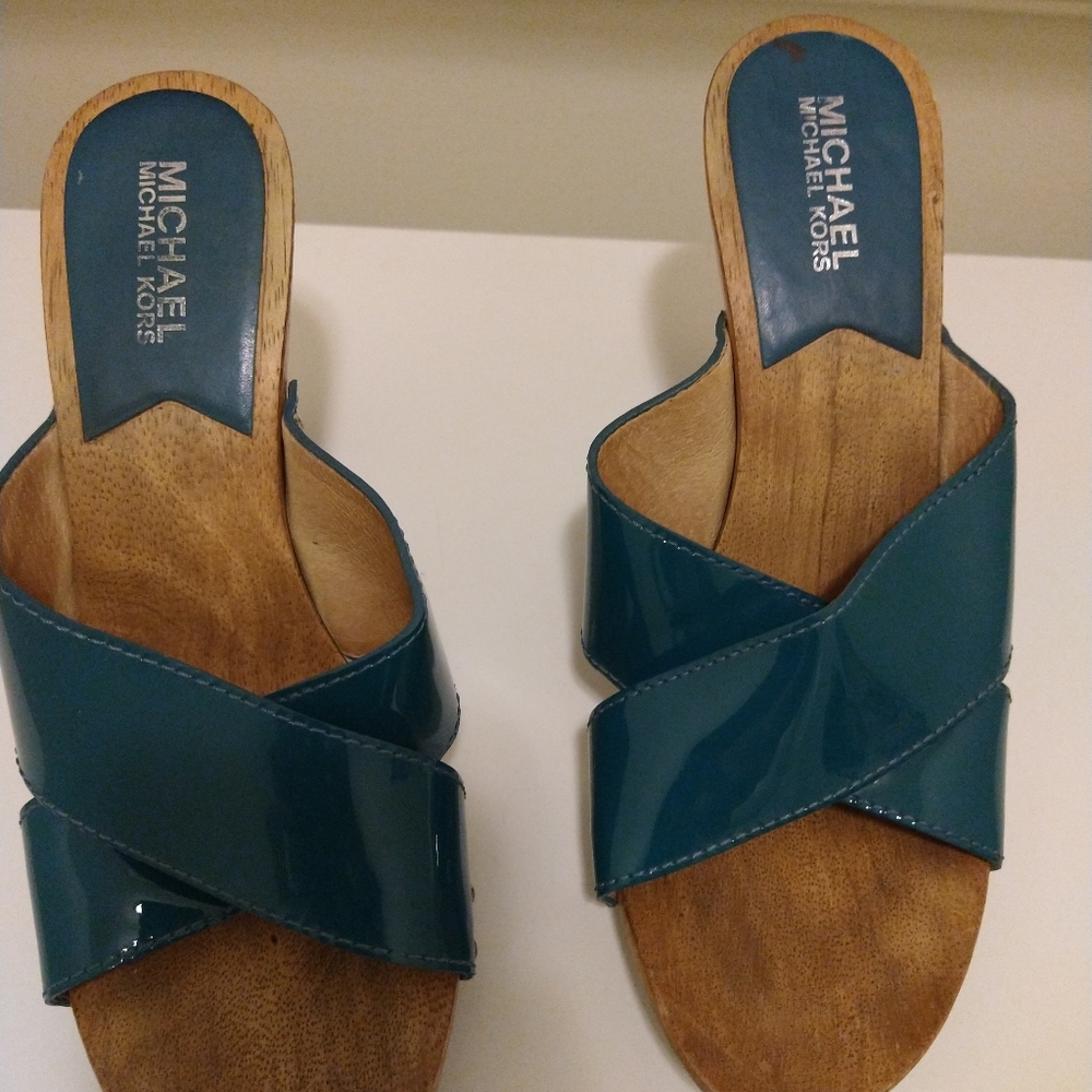Turquoise sandals - Picture 4 of 4